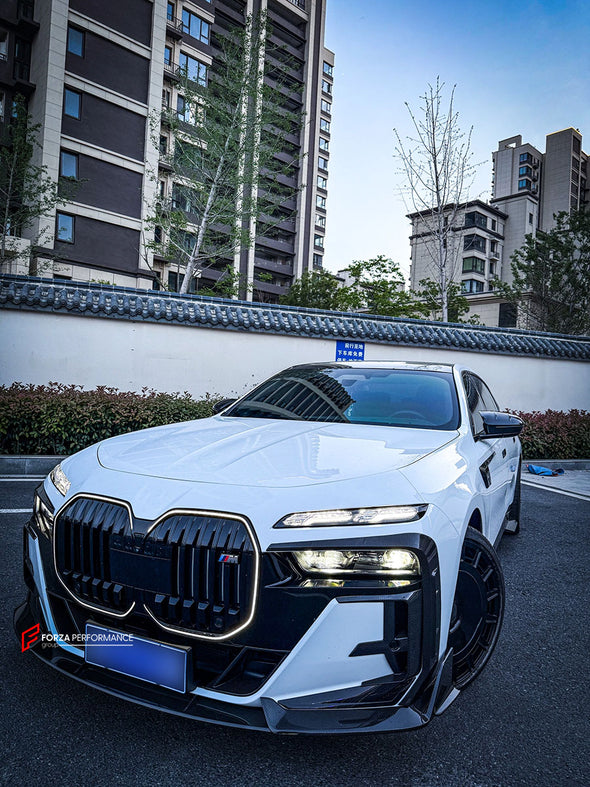 DRY CARBON BODY KIT for BMW 7 SERIES G70 2022+

Set includes:

Front Lip
Front Bumper Trims
Front Bumper Air Vent Covers
Side Mirror Covers
Side Trims
Side Skirts
Roof Spoiler
Rear Spoiler
Rear Diffuser

Material: Dry Carbon