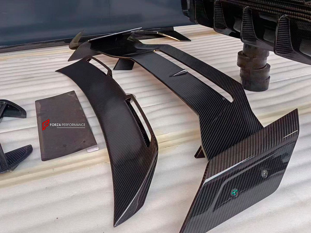 DRY CARBON BODY KIT for Zeekr 9X 2025+
Set includes:

Front Lip
Front Bumper Air Vents
Front Bumper Canards
Side Skirts
Ducktail Spoiler
Rear Spoiler Wing
Rear Bumper Canards
Rear Diffuser
Material: Dry Carbon

NOTE: Professional installation is required.