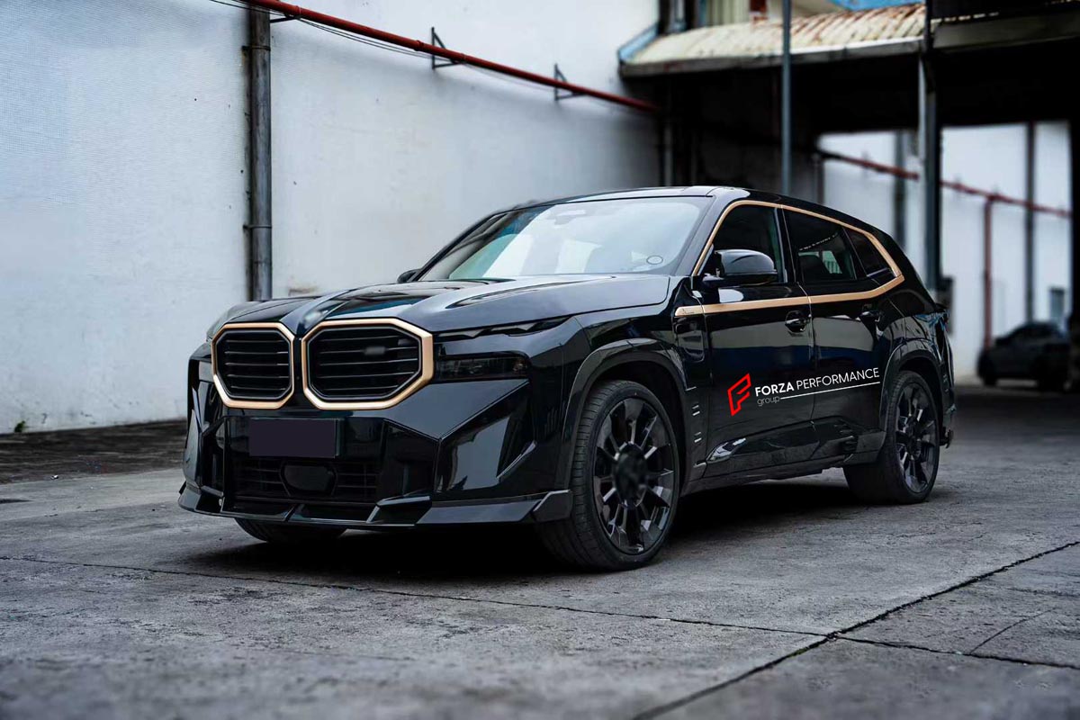 BODY KIT for BMW XM G09 2023+
Set includes:

Front Lip
Mesh Trims
Grille Trims
Hood Bonnet
Side Skirts
Fender Flares
Roof Spoiler
Rear Diffuser
Material: Dry Carbon

NOTE: Professional installation is required.