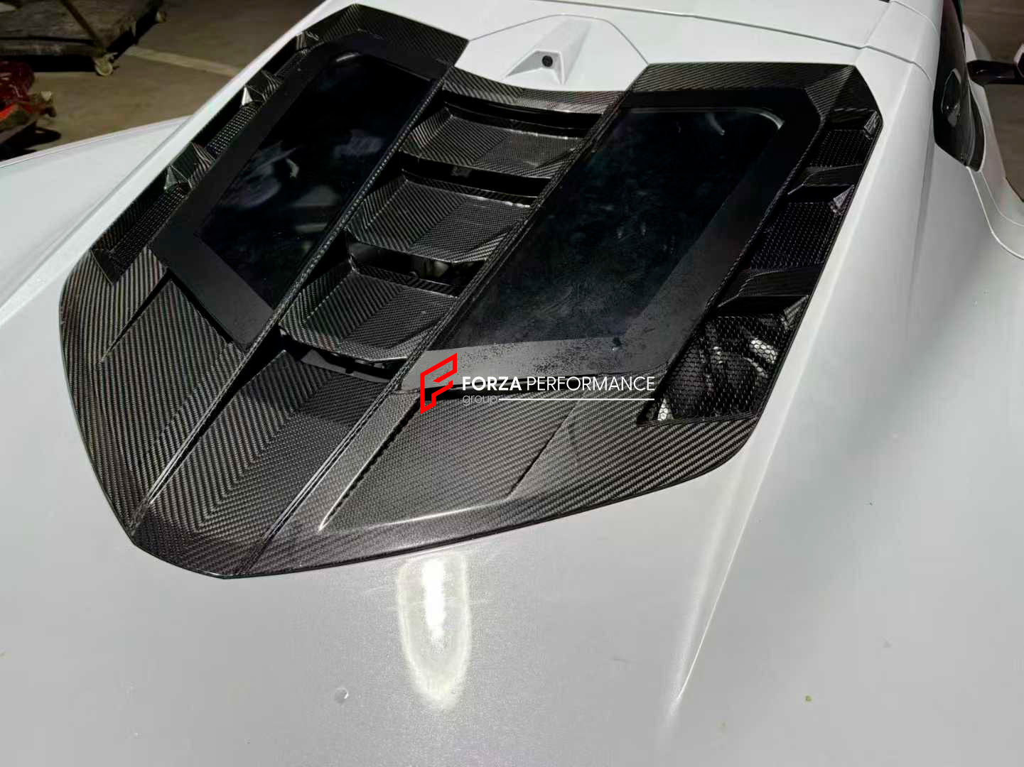 DRY CARBON BODY KIT for CHEVROLET CORVETTE C8 2019+

Set includes:


Front Lip
Front Bumper Canards
Hood

Engine Lid Cover
Engine Cover
Rear Spoiler


Material: Dry Carbon

NOTE: Professional installation is required.