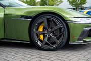 DRY CARBON BODY KIT for Ferrari 12Cilindri 2024+
Set includes:

Front Lip
Front Bumper Fins
Engine Cover Lid
Door Sill Covers
Side Skirts
Ducktail Spoiler
Rear Diffuser
Material: Dry Carbon

NOTE: Professional installation is required.