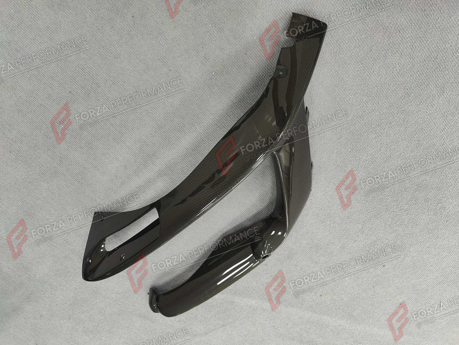 DRY CARBON BODY KIT for FERRARI 12CILINDRI 2024+ Forza Performance custom fit buy gloss carbon aero style design