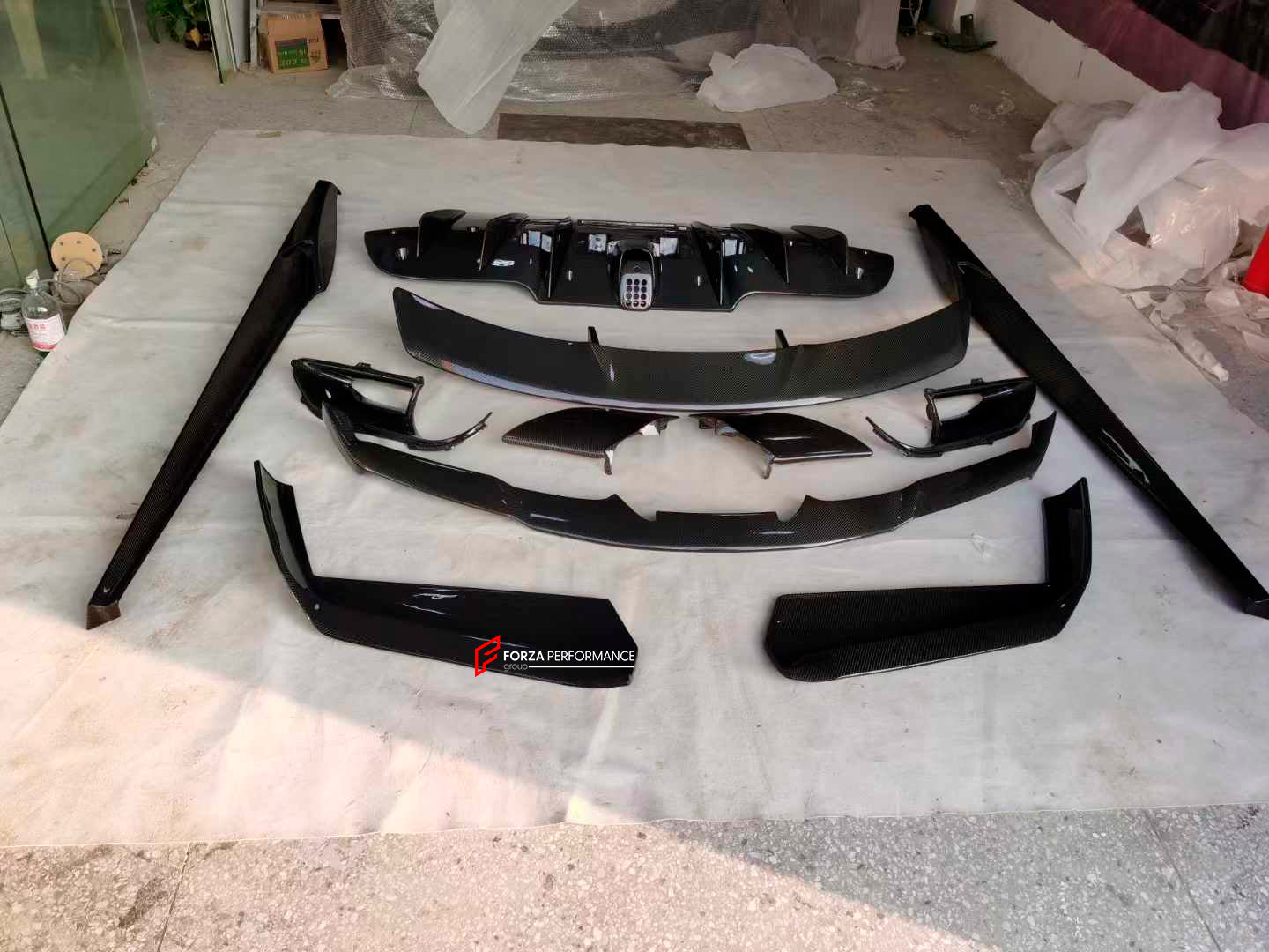 NOVITEC DRY CARBON BODY KIT FOR FERRARI 488 GTB 2015-2019
