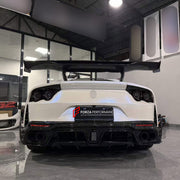 DRY CARBON BODY KIT for FERRARI 812 SUPERFAST GTS 2017 - 2023 FORZA PERFORMANCE custom fit Mansory Style

Set includes:
Front Lip
Front Bumper Assembly
Hood Bonnet
Front Fenders
Side Skirts
Rear Spoiler Wing
Rear Bumper Assembly
Rear Diffuser

Material: Dry Carbon

NOTE: Professional installation is required.