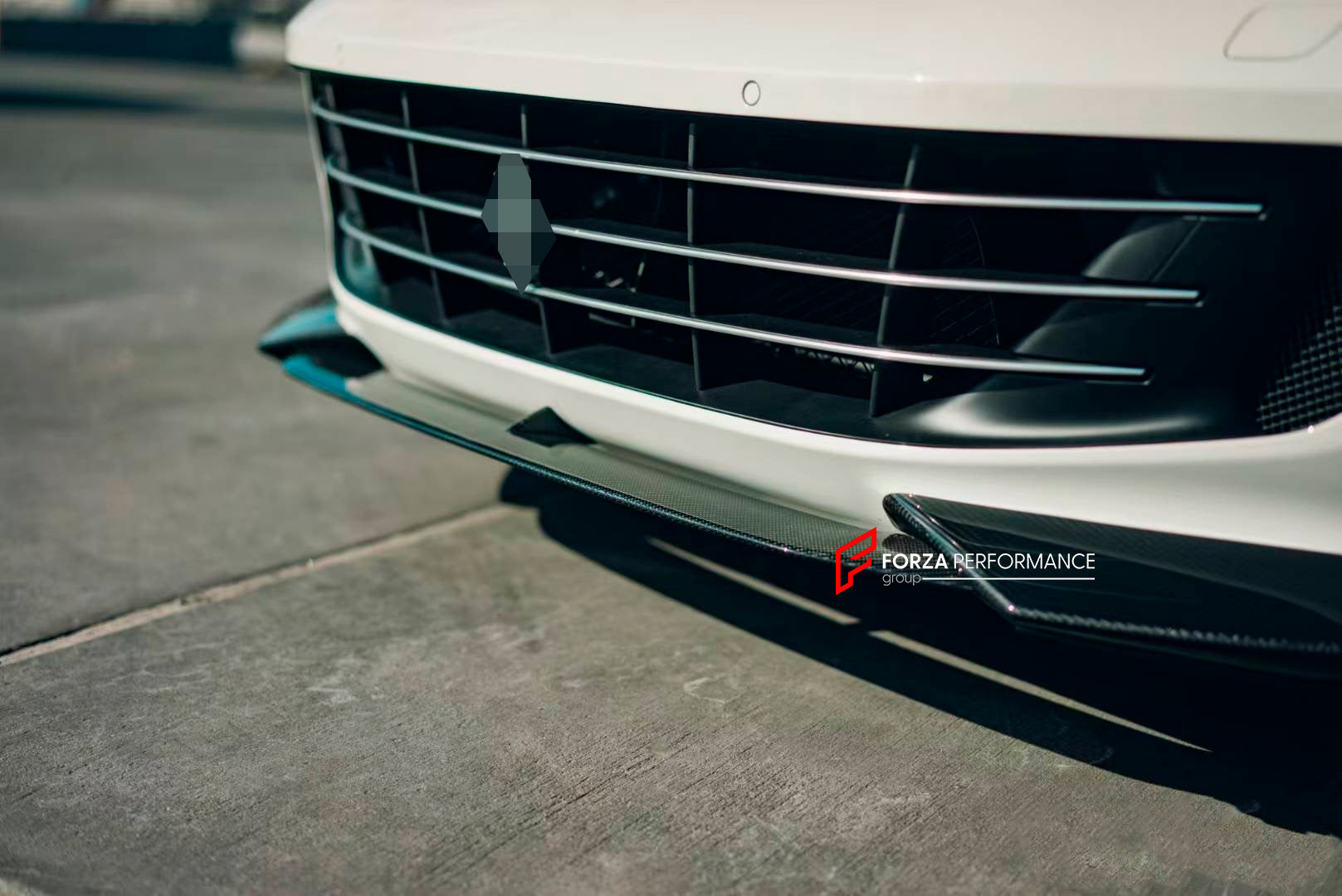 DRY CARBON BODY KIT for FERRARI GTC4 LUSSO 2016 - 2020

Set includes:

Front Lip
Front Strut
Front Fenders Air Vent Trims
Side Skirts
Roof Spoiler
Rear Spoiler
Rear Diffuser Add-Ons

Material: Dry Carbon Fiber

NOTE: Professional installation is required.