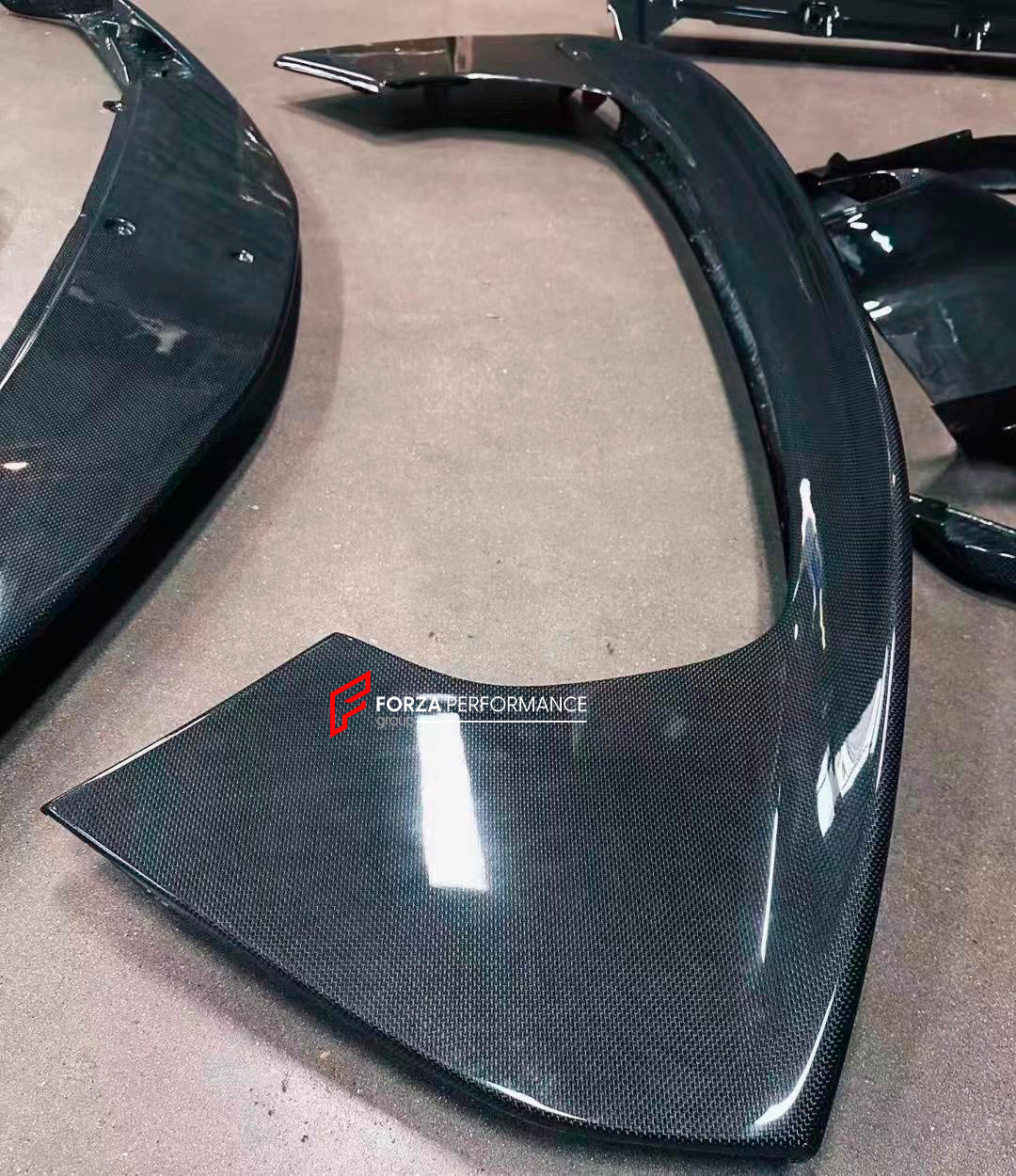 DRY CARBON BODY KIT FOR FERRARI SF90 SPIDER

Set includes: 

Lower Front Lip
Front Lip
Front Bumper Attachment
Trunk Cover
Front Lid Insert
Front Lid Cover
Front Fenders
Side Mirror Covers
Side Skirt
Side Air Inlet
Rear Lid Cover
Engine Bay
Rear Spoiler
Rear Diffuser

Material: Dry Carbon