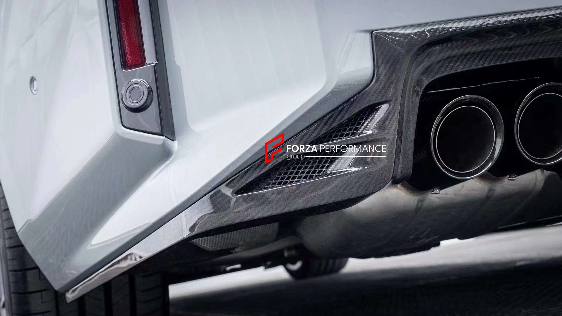 DRY CARBON FIBER BODY KIT for BMW M2/M2C G87

Set includes:

Front Lip
Front Grille
Front lower Mesh
Front fenders
Side skirts
Rear Diffuser
Rear Bumper canards
Rear Spoiler
Rear trunk (OEM size)

Material: Dry Carbon Fiber

NOTE: Professional installation is required