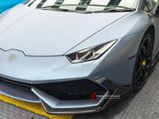 DRY CARBON BODY KIT for LAMBORGHINI HURACAN LP610-4 2014 - 2019 FORZA PERFORMANCE custom fit MAD Style

Set includes:
Front Lip Splitter
Front Bumper Canards
Side Mirror Covers
Side Skirts

Material: Dry Carbon

NOTE: Professional installation is required.
