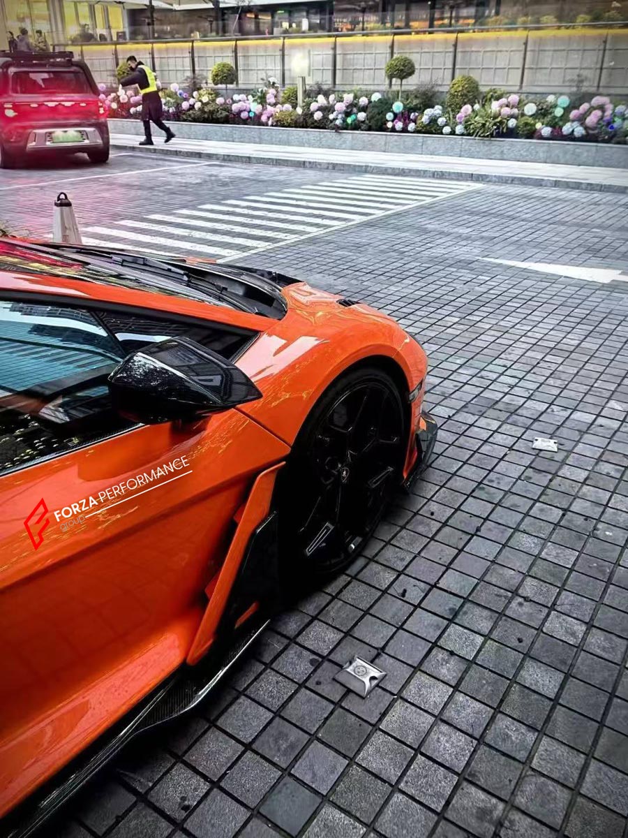 DRY CARBON BODY KIT for LAMBORGHINI REVUELTO 2023+ FORZA PERFORMANCE custom fit Duke Dynamics
Set includes:

Front Lip
Hood Bonnet
Side Skirts
Engine Cover
Rear Spoiler Wing
Rear Diffuser
Material: Dry Carbon

NOTE: Professional installation is required.