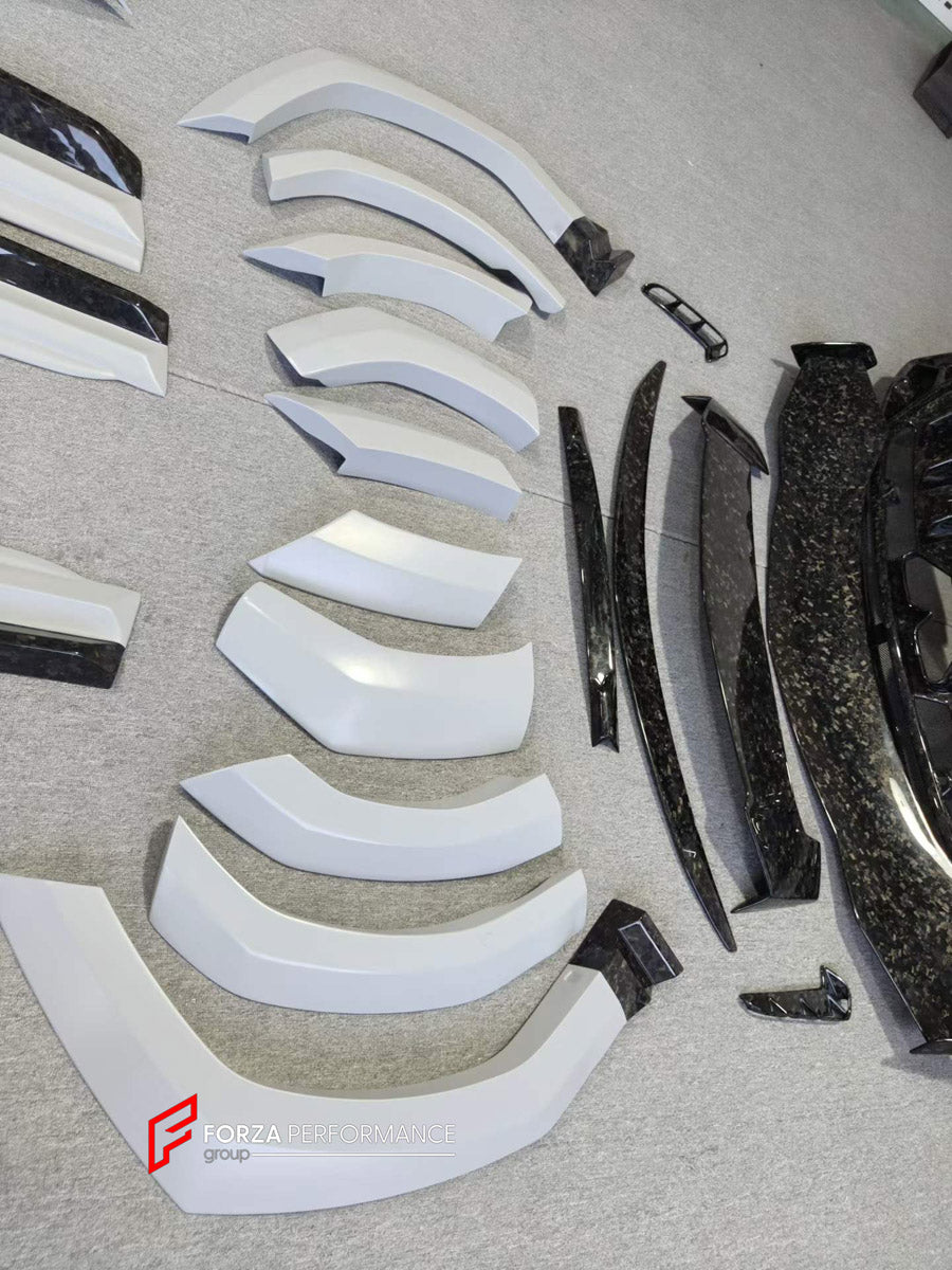DRY CARBON BODY KIT for LAMBORGHINI URUS 2018+ FORZA PERFORMANCE custom fit Mansory Style

Set includes:
Front Lip
Front Bumper Assembly
Hood Bonnet
Front Fenders
Fender Flares
Side Mirror Covers
Side Skirts
Rear Spoiler Wing
Rear Bumper
Rear Diffuser

Material: Dry Carbon

NOTE: Professional installation is required.