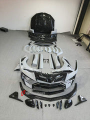 DRY CARBON BODY KIT for LAMBORGHINI URUS 2018+ FORZA PERFORMANCE custom fit Mansory Style

Set includes:
Front Lip
Front Bumper Assembly
Hood Bonnet
Front Fenders
Fender Flares
Side Mirror Covers
Side Skirts
Rear Spoiler Wing
Rear Bumper
Rear Diffuser

Material: Dry Carbon

NOTE: Professional installation is required.