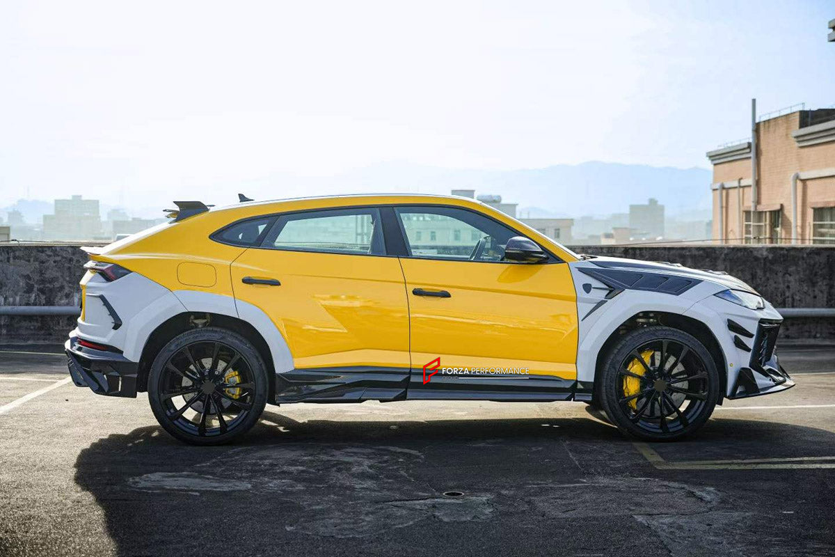DRY CARBON BODY KIT for LAMBORGHINI URUS SE 2024+ FORZA PERFORMANCE custom fit Mansory Style

Set includes:
Front Lip
Front Bumper Assembly
Hood Bonnet
Front Fenders
Fender Flares
Side Skirts
Roof Spoiler
Ducktail Spoiler
Rear Bumper
Rear Diffuser
Exhaust System

Material: Dry Carbon

NOTE: Professional installation is required.