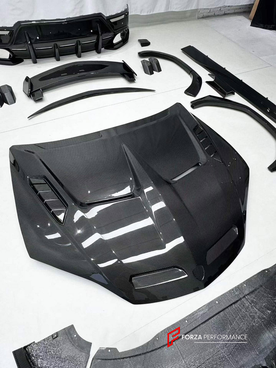 DRY CARBON BODY KIT for LAMBORGHINI URUS SE 2024+ FORZA PERFORMANCE custom fit U Style

Set includes:
Front Lip
Hood Bonnet
Fender Flares
Side Skirts
Roof Spoiler
Ducktail Spoiler
Rear Diffuser

Material: Dry Carbon

NOTE: Professional installation is required.