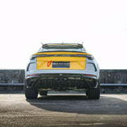 DRY CARBON BODY KIT for LAMBORGHINI URUS SE 2024+ FORZA PERFORMANCE custom fit Mansory Style

Set includes:
Front Lip
Front Bumper Assembly
Hood Bonnet
Front Fenders
Fender Flares
Side Skirts
Roof Spoiler
Ducktail Spoiler
Rear Bumper
Rear Diffuser
Exhaust System

Material: Dry Carbon

NOTE: Professional installation is required.