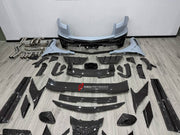 DRY CARBON BODY KIT for LAMBORGHINI URUS SE 2024+ FORZA PERFORMANCE custom fit Mansory Style

Set includes:
Front Lip
Front Bumper Assembly
Front Grille
Hood Bonnet
Fender Flares
Fenders
Side Skirts
Roof Spoiler
Ducktail Spoiler
Rear Spoiler Wing
Rear Bumper Assembly
Rear Diffuser
Exhaust System

Material: Dry Carbon

NOTE: Professional installation is required.