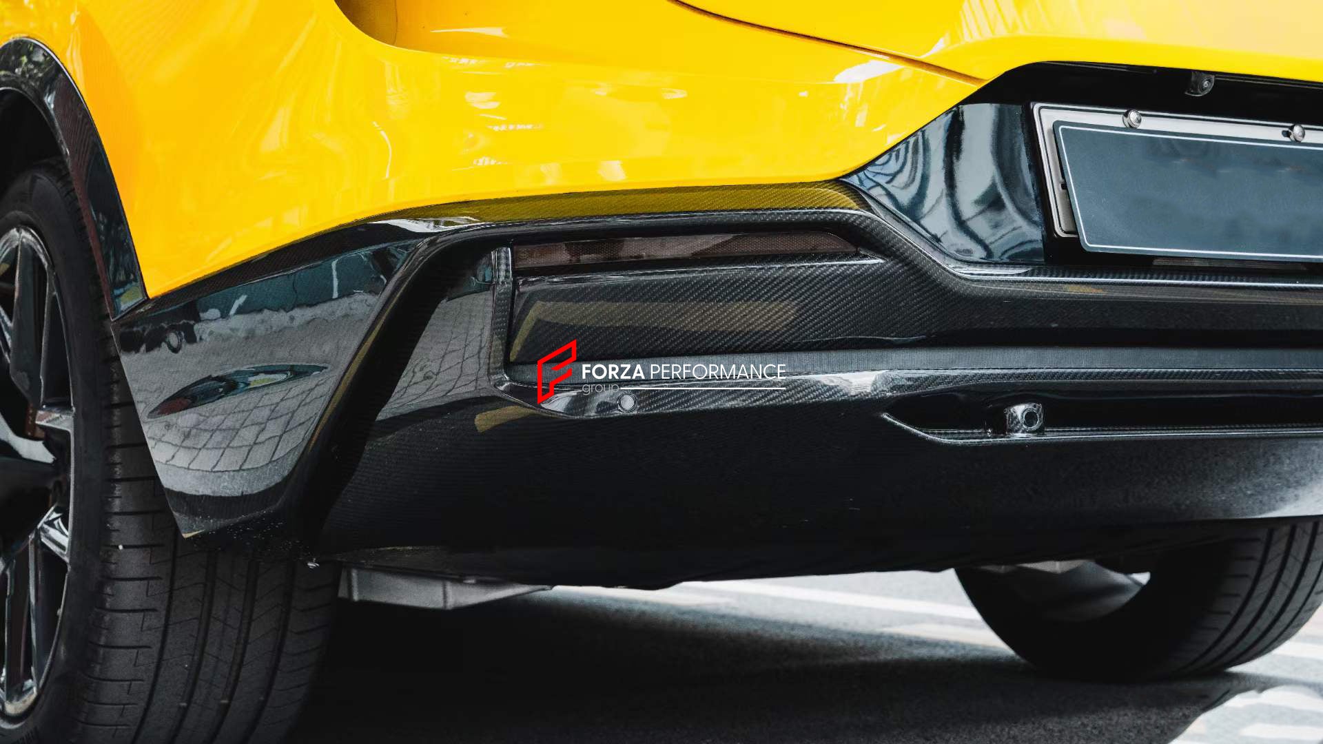 DRY CARBON BODY KIT for LOTUS ELETRE 2024+  Set includes:  Front Bumper Front Lip Side Skirts Side Fenders Rear Diffuser Rear Spoiler