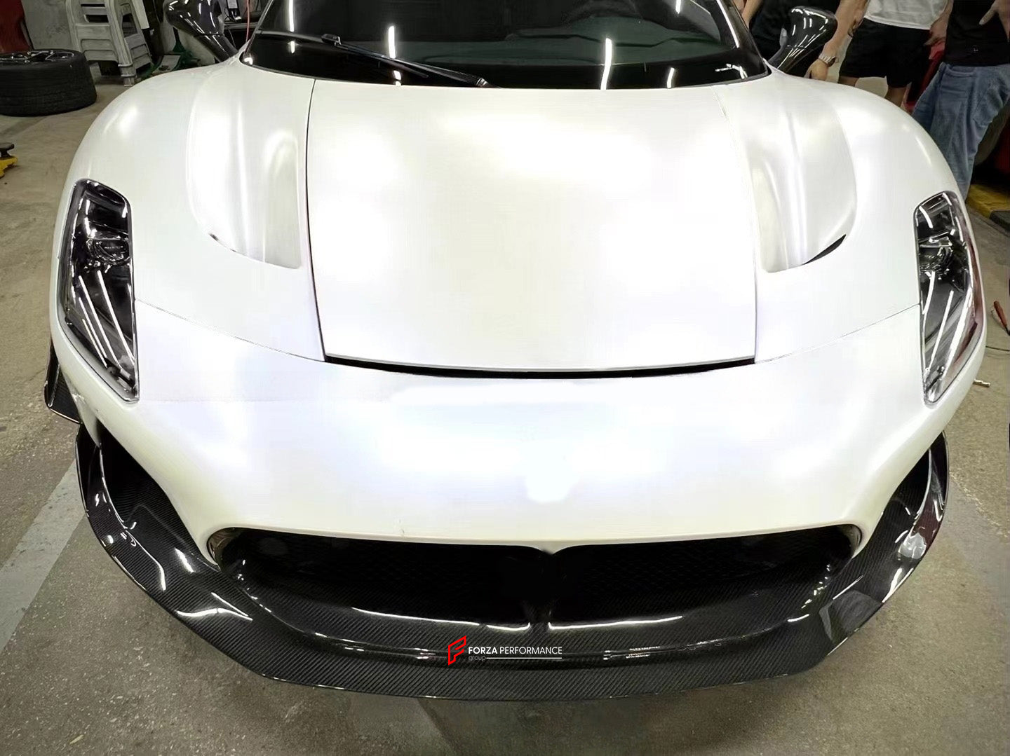 DRY CARBON BODY KIT FOR MASERATI MC20 2020+ R-2