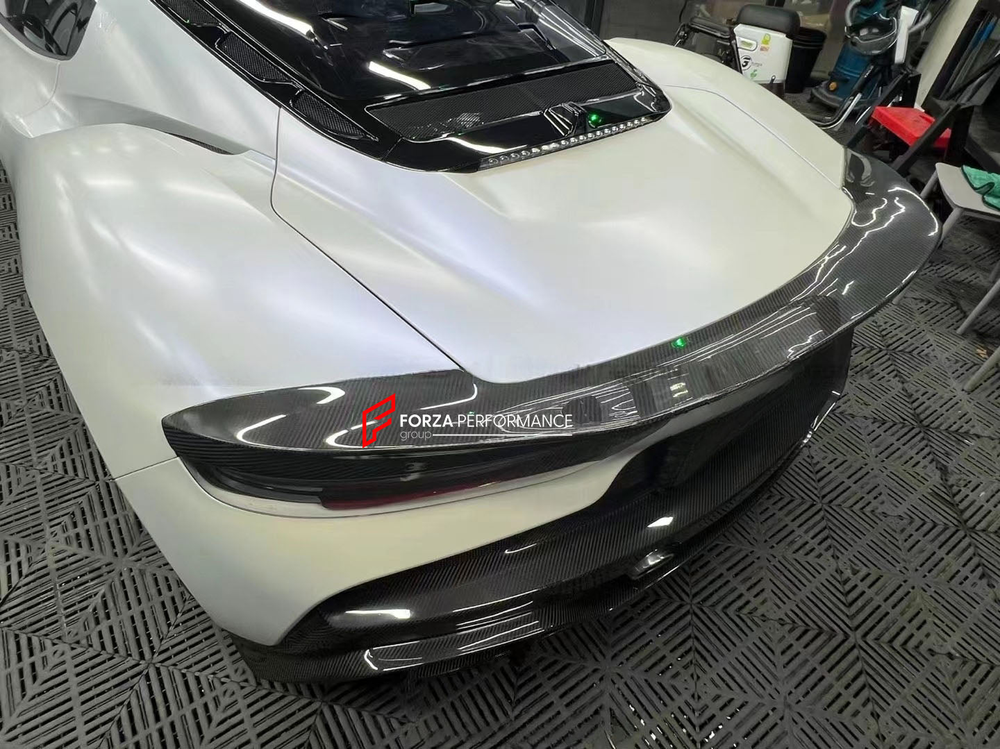 DRY CARBON BODY KIT FOR MASERATI MC20 2020+ R-2