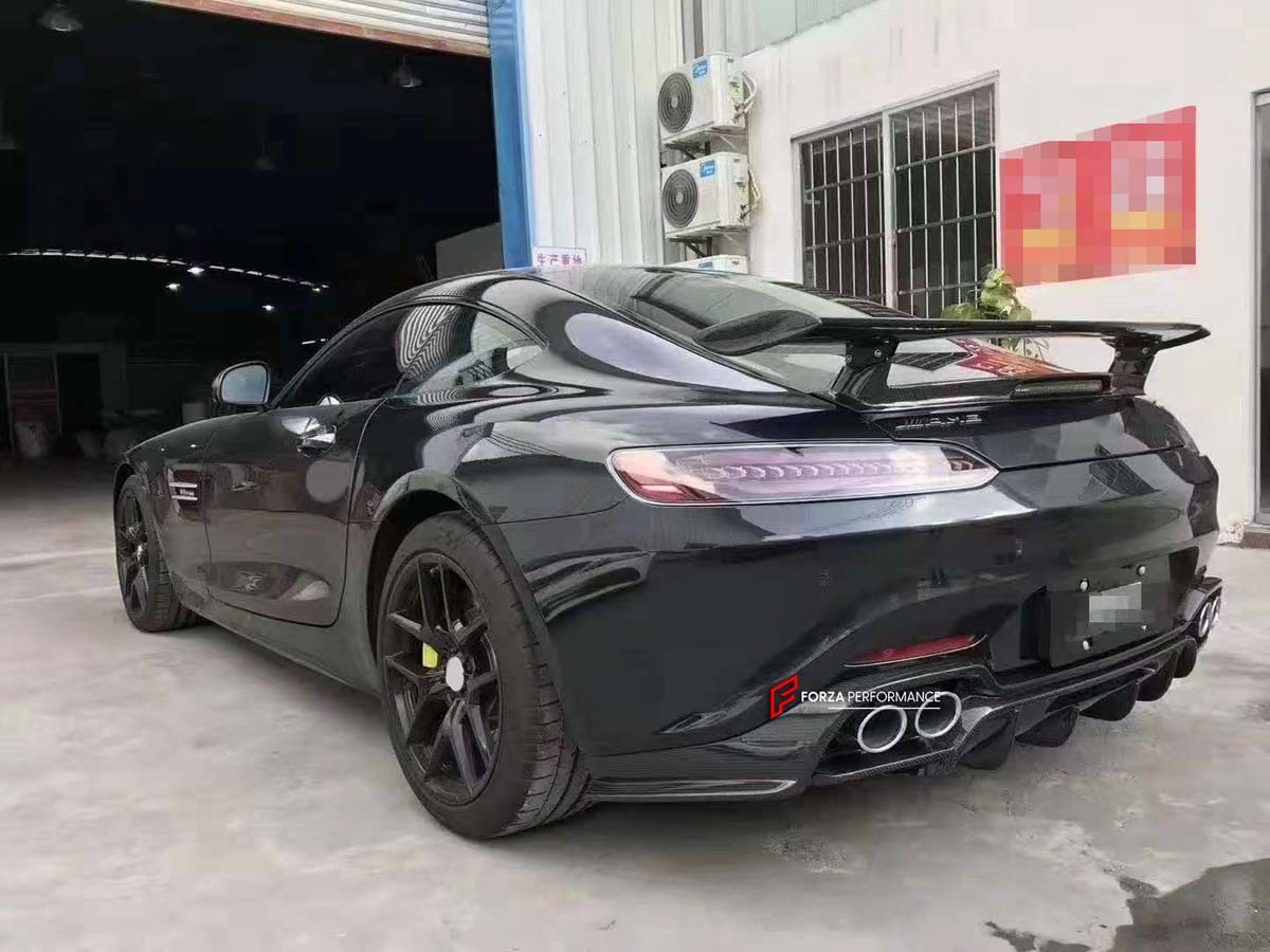 DRY CARBON BODY KIT for MERCEDES BENZ GT C GT S 2014 - 2023

Set includes:

Front Lip
Side Skirts
Front Fender Cover
Rear Wing Spoiler
Rear Diffuser

Material: Dry Carbon

Note: Professional installation is required

CONTACT US FOR PRICING