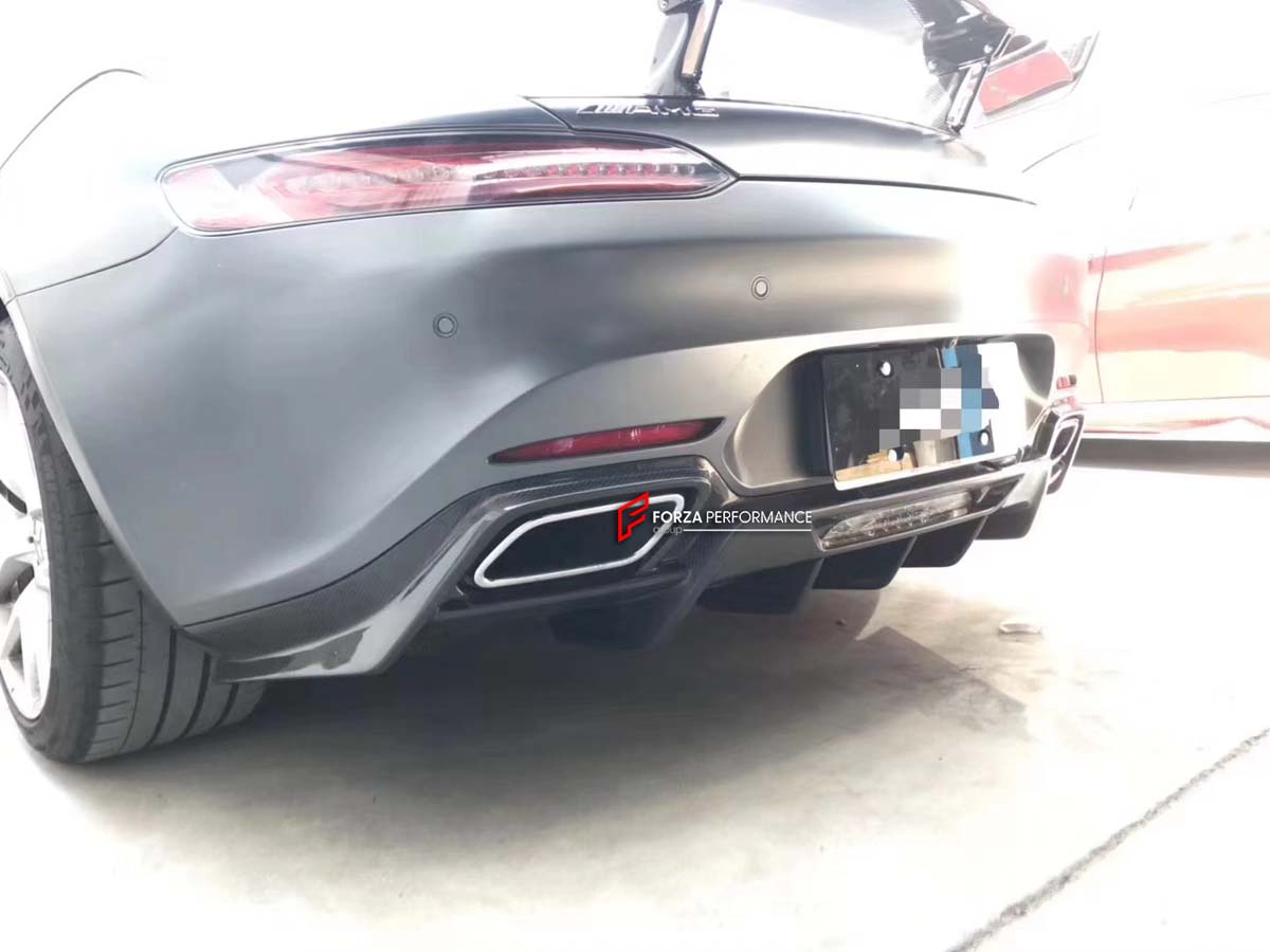 DRY CARBON BODY KIT for MERCEDES BENZ GT C GT S 2014 - 2023

Set includes:

Front Lip
Side Skirts
Front Fender Cover
Rear Wing Spoiler
Rear Diffuser

Material: Dry Carbon

Note: Professional installation is required

CONTACT US FOR PRICING