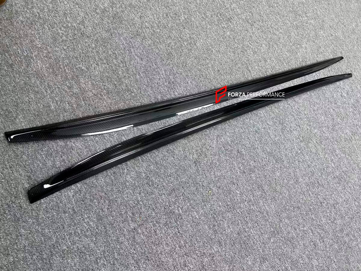 DRY CARBON BODY KIT for MERCEDES BENZ SL 63 R232 2022+ Forza Performance Custom fit
Set includes:

Front Lip
Front Air Intakes
Side Skirts
Rear Diffuser
Rear Spoiler
Exhaust Tips
Material: Dry Carbon

NOTE: Professional installation is required.