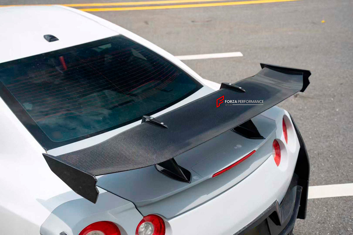 DRY CARBON BODY KIT for Nissan GT-R R35 2007 - 2016
Set includes:

Front Bumper
Front Lip
Front Canards
Hood Bonnet
Side Skirts
Rear Spoiler Wing
Trunk Lid
Rear Diffuser
Rear Bumper
Material: Dry Carbon

NOTE: Professional installation is required.