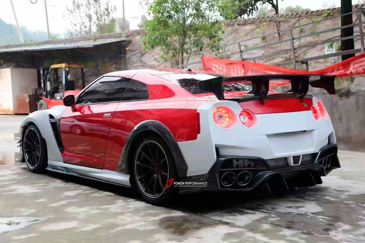 DRY CARBON BODY KIT for NISSAN GT-R R35 FACELIFT 2016 - 2023

Set includes:

Front Bumper Assembly
Front Fog Lights
Canards
Hood Bonnet
Fender Flares
Side Skirts
Spoiler
Rear Bumper Assembly

Material: Carbon

Note: Professional installation is required.
