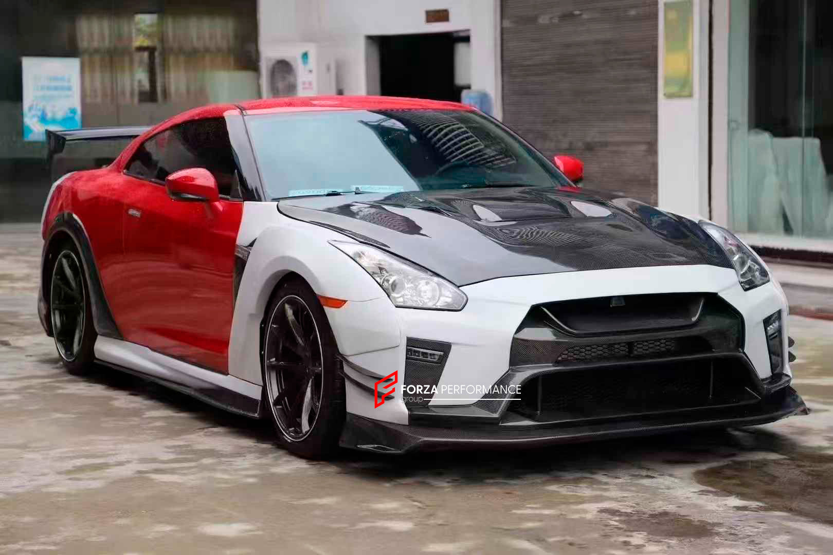DRY CARBON BODY KIT for NISSAN GT-R R35 FACELIFT 2016 - 2023

Set includes:

Front Bumper Assembly
Front Fog Lights
Canards
Hood Bonnet
Fender Flares
Side Skirts
Spoiler
Rear Bumper Assembly

Material: Carbon

Note: Professional installation is required.
