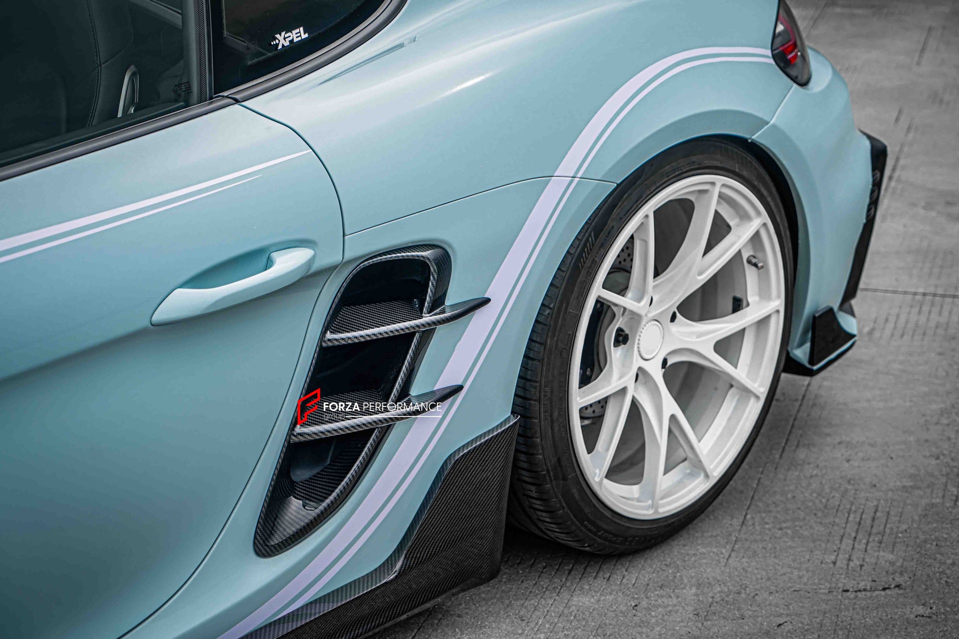 DRY CARBON BODY KIT FOR PORCHE 718 2016+