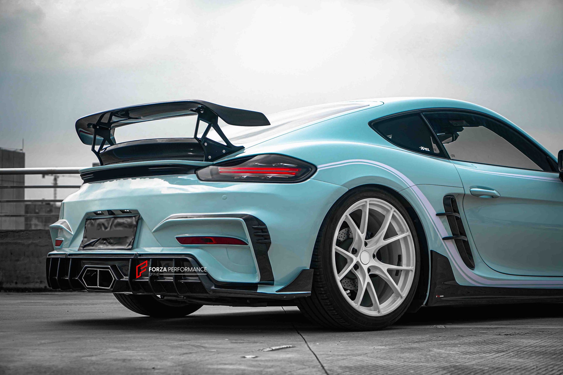 DRY CARBON BODY KIT FOR PORCHE 718 2016+