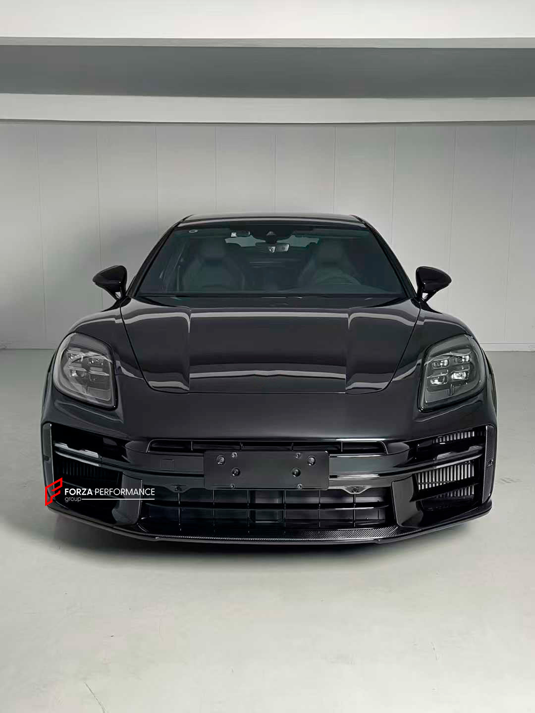 DRY CARBON BODY KIT for PORSCHE PANAMERA GTS 972 976 2024+

Set includes:

Front Lip
Front Bumper Air Vent Trims
Rear Diffuser

Material: Dry Carbon

NOTE: Professional installation is required.
