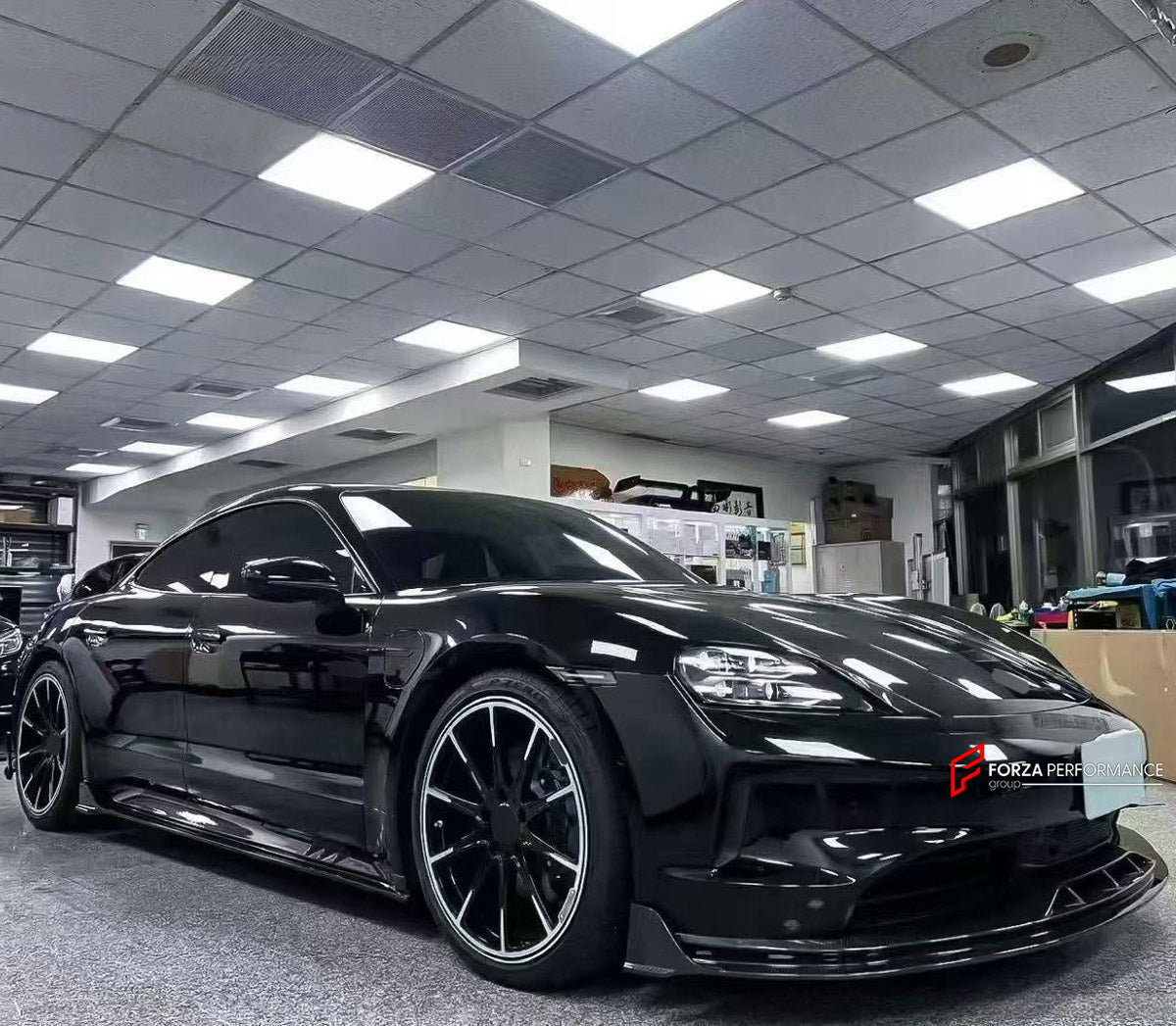 DRY CARBON BODY KIT for PORSCHE TAYCAN J1 FACELIFT 2024+ FORZA PERFORMANCE custom fit Paktechz Design Style

Set includes:
Front Lip
Side Skirts
Ducktail Spoiler
Rear Diffuser

Material: Dry Carbon

NOTE: Professional installation is required.