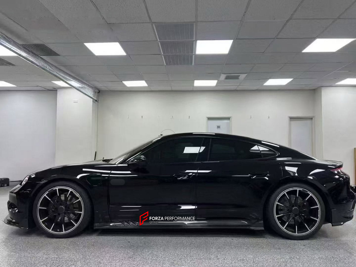 DRY CARBON BODY KIT for PORSCHE TAYCAN J1 FACELIFT 2024+ FORZA PERFORMANCE custom fit Paktechz Design Style

Set includes:
Front Lip
Side Skirts
Ducktail Spoiler
Rear Diffuser

Material: Dry Carbon

NOTE: Professional installation is required.