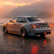 DRY CARBON BODY KIT for ROLLS ROYCE GHOST RR21 FACELIFT 2025+ FORZA PERFORMANCE Mansory+
Set includes:

Front Lip
Front Bumper Assembly
Hood Bonnet
Side Skirts
Ducktail Spoiler
Rear Bumper Assembly
Rear Diffuser
Material: Dry Carbon

NOTE: Professional installation is required.