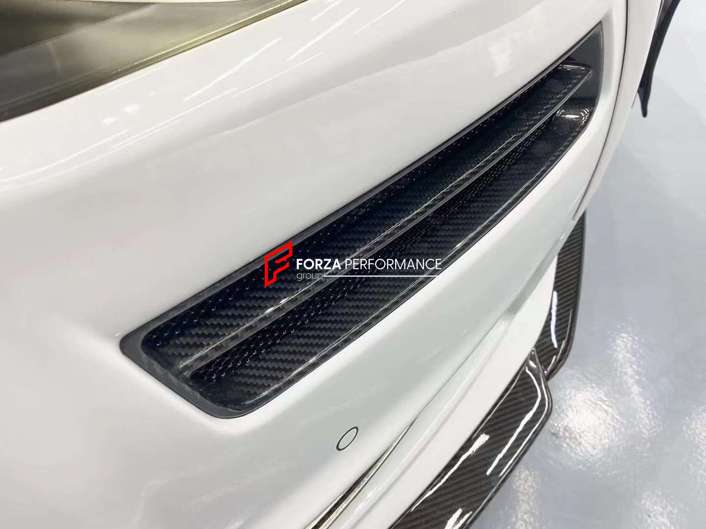 DRY CARBON BODY KIT for ROLLS-ROYCE GHOST 2020+  Set includes:  Hood Front Bumper Front Lip Side Skirts Rear Bumper Rear Diffuser Rear Spoiler Roof Spoiler