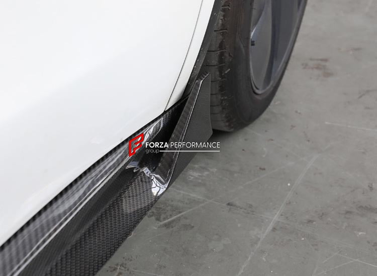 DRY CARBON BODY KIT for TESLA MODEL Y JUNIPER 2025+

Set includes:

Front Lip

Side Skirts

Rear Diffuser

Material: Plastic