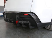 DRY CARBON BODY KIT for TESLA MODEL Y JUNIPER 2025+

Set includes:

Front Lip

Side Skirts

Rear Diffuser

Material: Plastic