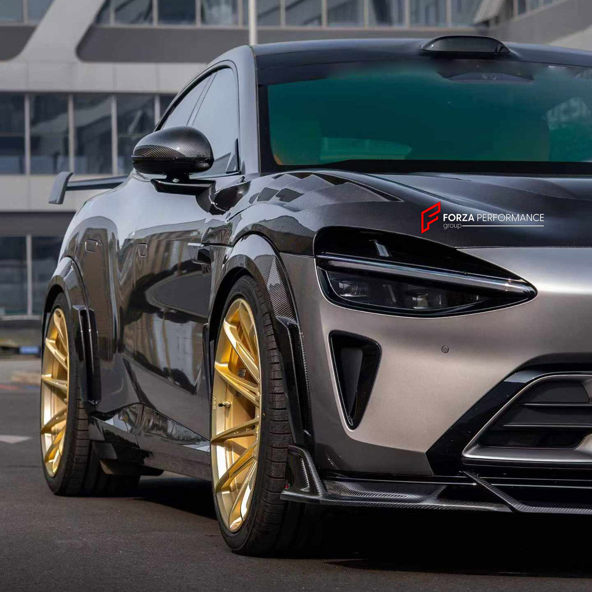 DRY CARBON BODY KIT for XIAOMI YU7 2025+

Set includes:
Front Lip
Front Bumper Canards
Hood Bonnet
Side Skirts
Roof Spoiler
Rear Spoiler Wing
Rear Bumper Fins
Rear Diffuser
Forged Wheels Rims

Material: Dry Carbon

NOTE: Professional installation is required.