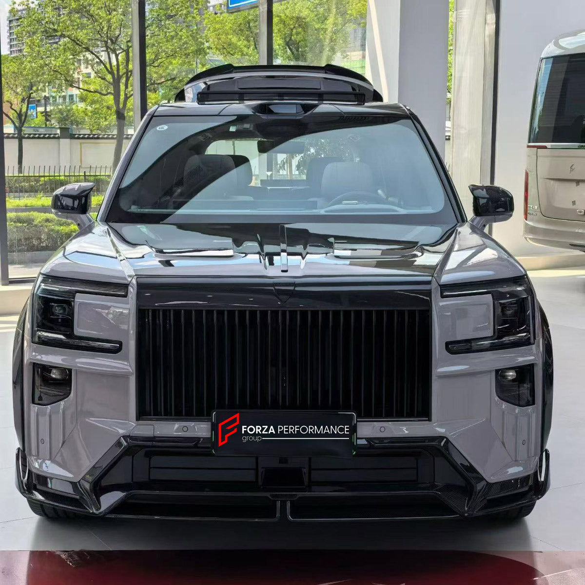 DRY CARBON BODY KIT for ZEEKR 9X 2025+ FORZA PERFORMANCE custom fit Mansory Style

Set includes:
Front Bumper
Hood Bonnet
Front Fenders
Fender Flares
Side Mirror Covers
Side Skirts
Roof Spoiler
Rear Spoiler Wing
Rear Diffuser

Material: Dry Carbon, Forged Carbon, Carbon

NOTE: Professional installation is required.
