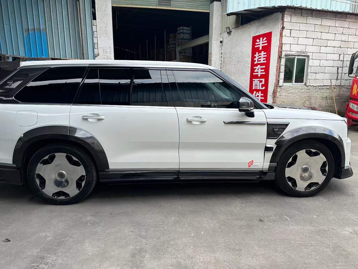 DRY CARBON BODY KIT for ZEEKR 9X 2025+
Material: Dry Carbon, Forged Carbon, Carbon

NOTE: Professional installation is required.
