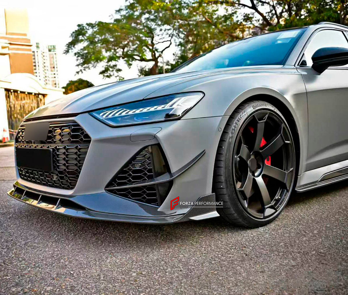 DRY CARBON BODY KIT for AUDI RS6 C8 2019 - 2023

Set includes:

Front Lip
Front Bumper Canards
Hood Bonnet
Side Skirts
Roof Spoiler
Rear Diffuser
Material: Dry Carbon

NOTE: Professional installation is required