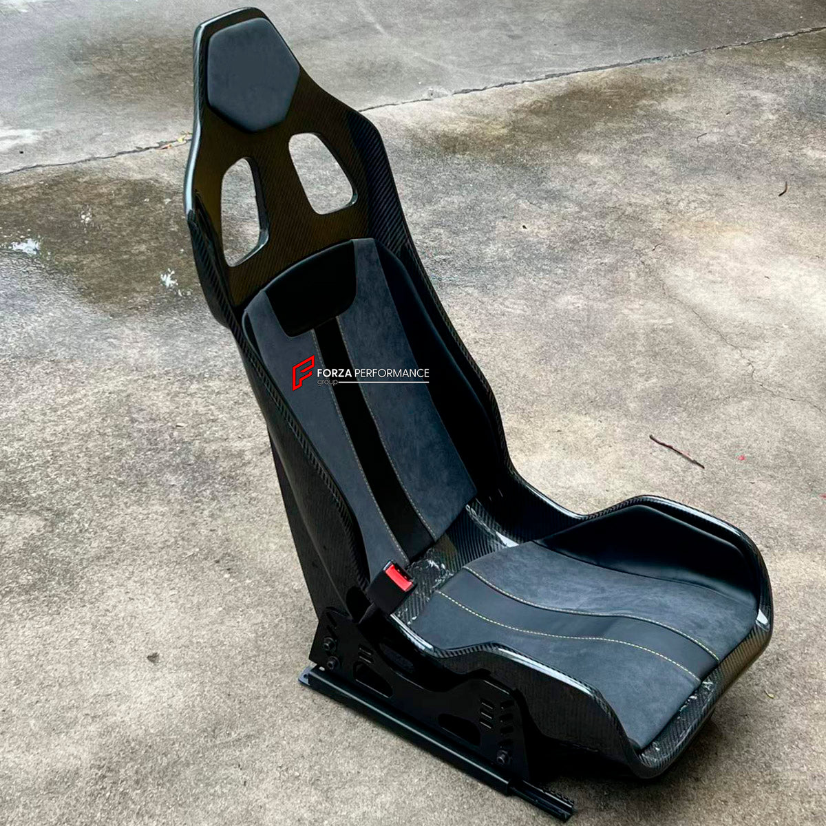 We manufacture DRY CARBON BUCKET SEATS LWCB for any model FERRARI.

A single seat can be sold, purchasing a pair is not required.

All bucket seats photos on our website are real images of the actual product.

We produce custom carbon bucket seats for every FERRARI model (296 360 458 488 512 812 F355 F430 SF90 12CILINDRI CALIFORNIA PORTOFINO PUROSANGUE ROMA etc). We offer customizable options.

We create 3D renders of your bucket seats before production for your approval.

Specification:

Fully Customizable