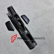 DRY CARBON CENTER CONSOLE BRIDGE for FERRARI SF90 2019+

Set includes: 

Center Console Bridge

Material: Dry Carbon 

Note: Professional installation is required.