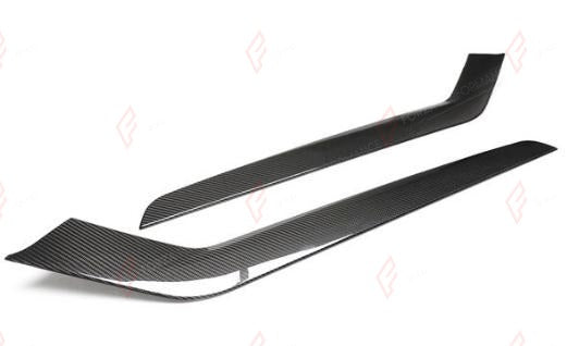 DRY CARBON CENTER CONSOLE SIDE PANELS for TESLA MODEL 3 HIGHLAND 2024+
Set includes:

Center Console Side Panels
Material: Dry Carbon

NOTE: Add-on type - installs over the original part. Professional installation is required.