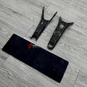 DRY CARBON CENTRAL CONTROL PANEL TRIM for FERRARI 488 GTB 2015 - 2020

Set includes:
Central Control Panel Trim

Material: Dry Carbon

NOTE: Professional installation is required.