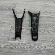 DRY CARBON CENTRAL CONTROL PANEL TRIM for FERRARI 488 GTB 2015 - 2020

Set includes:
Central Control Panel Trim

Material: Dry Carbon

NOTE: Professional installation is required.