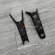 DRY CARBON CENTRAL CONTROL PANEL TRIM for FERRARI 488 GTB 2015 - 2020

Set includes:
Central Control Panel Trim

Material: Dry Carbon

NOTE: Professional installation is required.