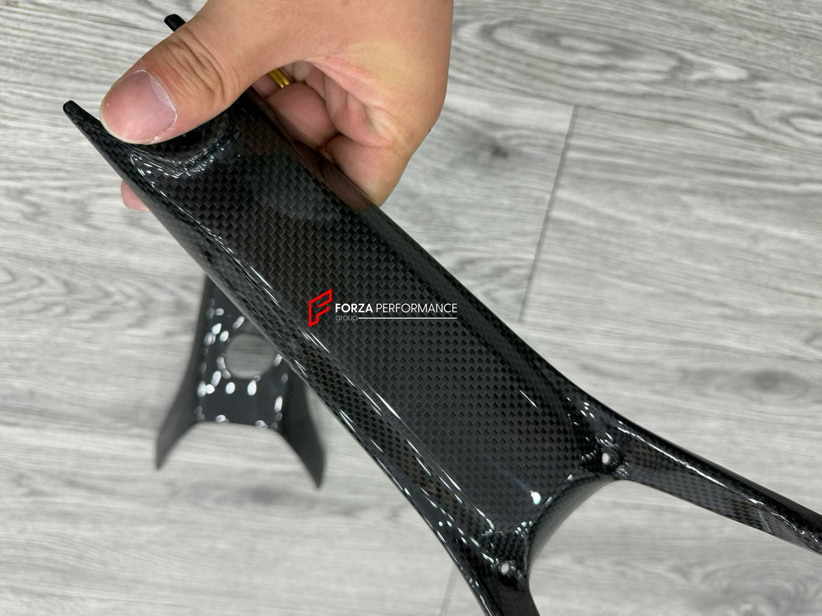 DRY CARBON CENTRAL CONTROL PANEL TRIM for FERRARI 488 GTB 2015 - 2020

Set includes:
Central Control Panel Trim

Material: Dry Carbon

NOTE: Professional installation is required.
