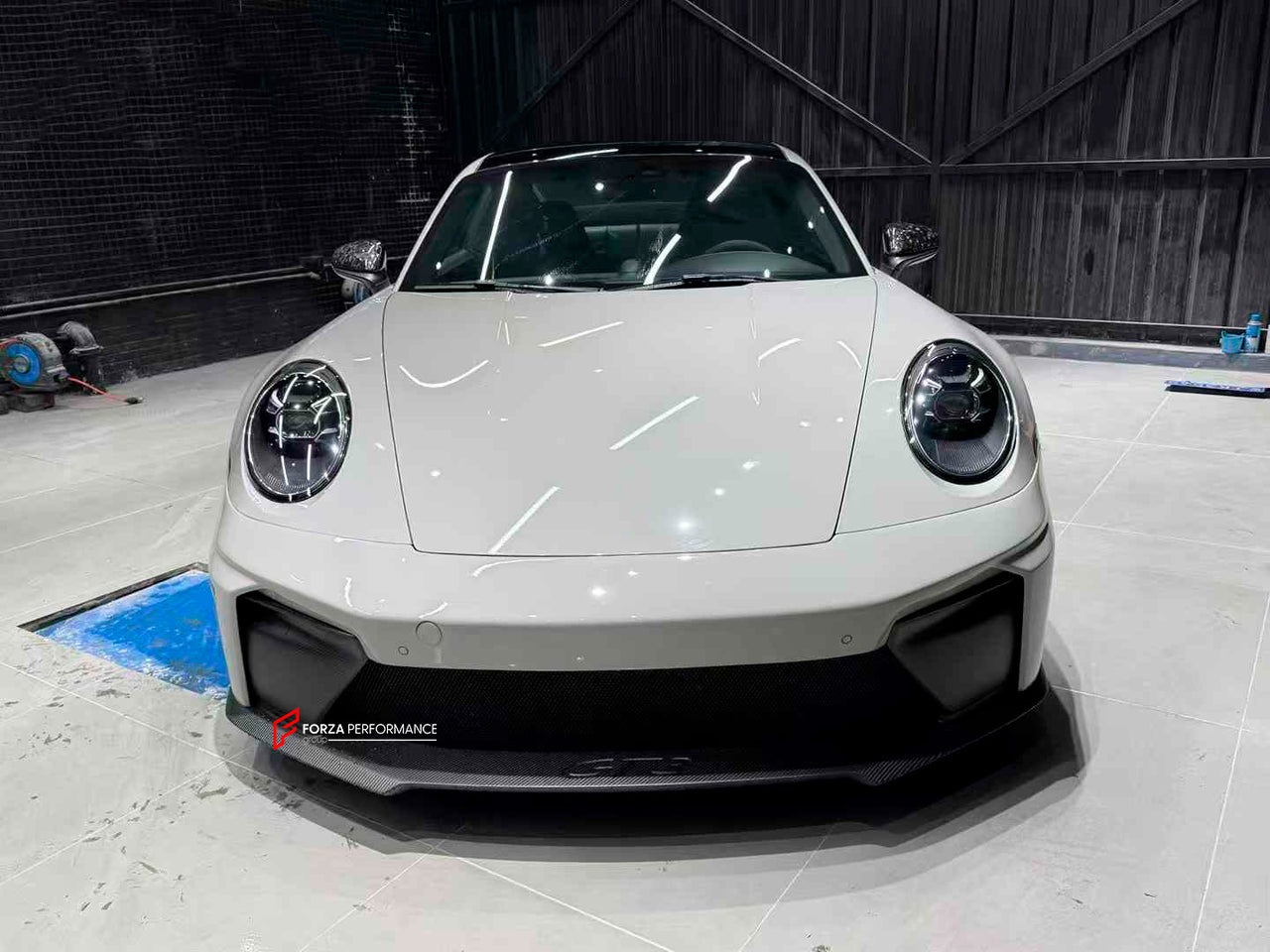 DRY CARBON CONVERSION BODY KIT for PORSCHE 911 992.1 CARRERA S2019 - 2023 to 992.2 GT3 TOURING

Set includes:

Front Bumper Assembly

Side Skirts

Engine Lid
Rear Bumper
Rear Diffuser
Muffler With Valves
Exhaust Tips

Material: Dry Carbon