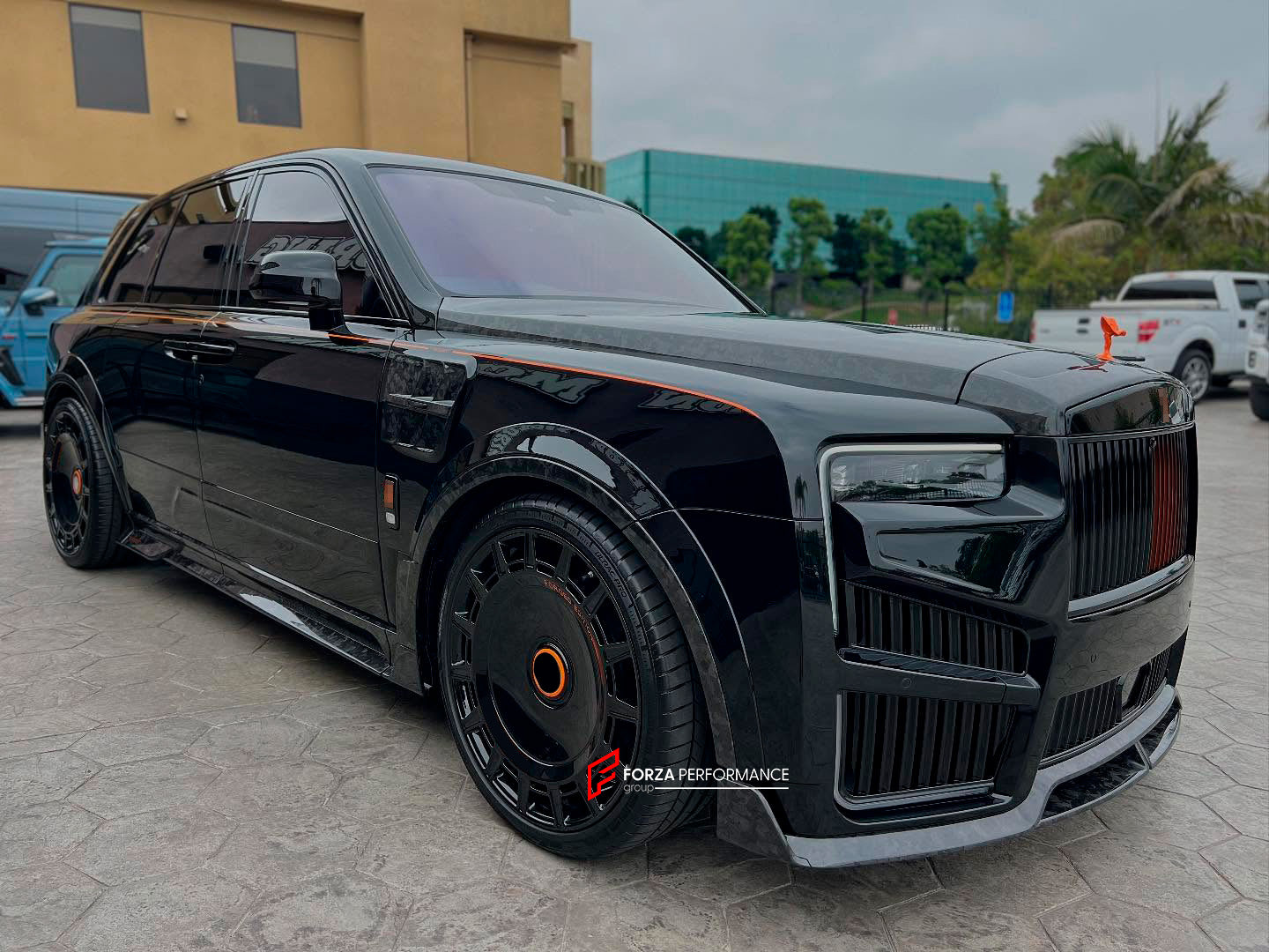 DRY CARBON CONVERSION BODY KIT for ROLLS-ROYCE CULLINAN SERIES 1 2018 - 2025 upgrade to SERIES 2 FACELIFT



Set includes:

Front Lip
Front Bumper
Front Bumper Meshes

Headlights
Front Grille Frame
Hood / Bonnet
Front Fenders
Fenders Flares
Door Covers
Side Skirts
Roof Spoiler
D-Pillar Panel
Rear Trunk Spoiler
Rear Panel
Rear Bumper
Rear Diffuser
Exhaust Tips
Material: Dry Carbon